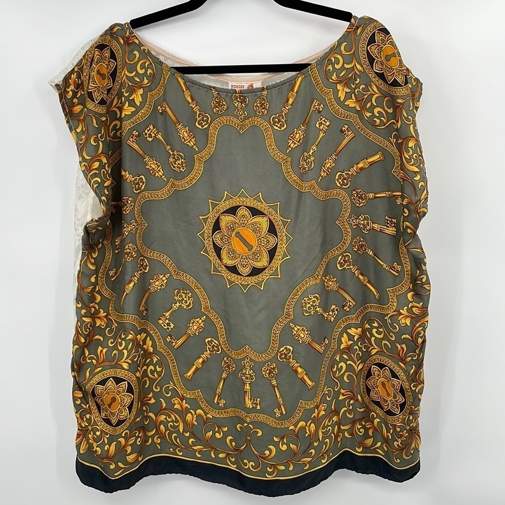 NEW!  U.S. Rags 100% Silk Top